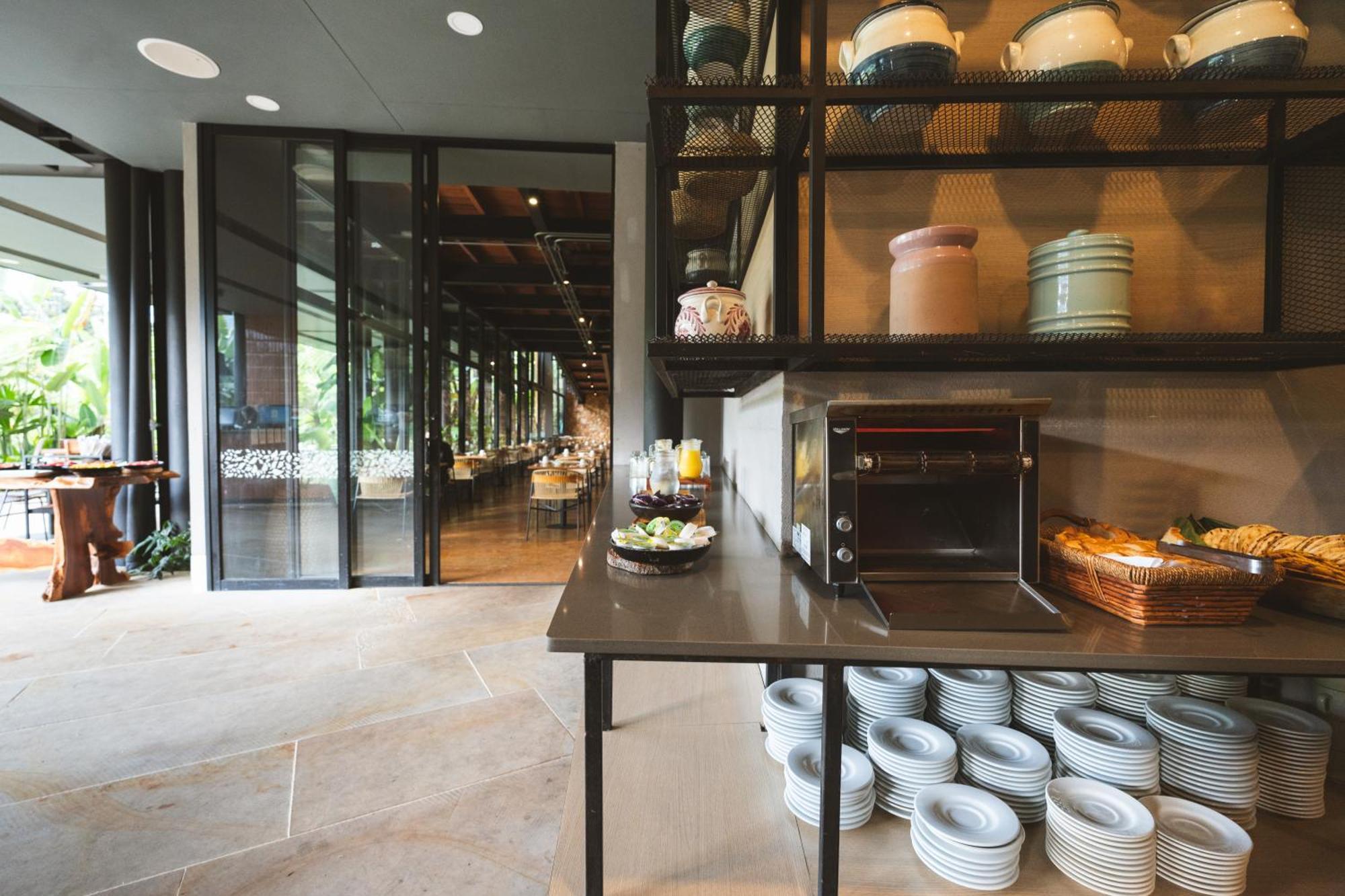 Termales El Otono Hotel La Enea Exterior photo The restaurant